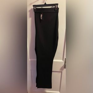 Express Women’s Black Skyscraper Super High Rise XL Pants